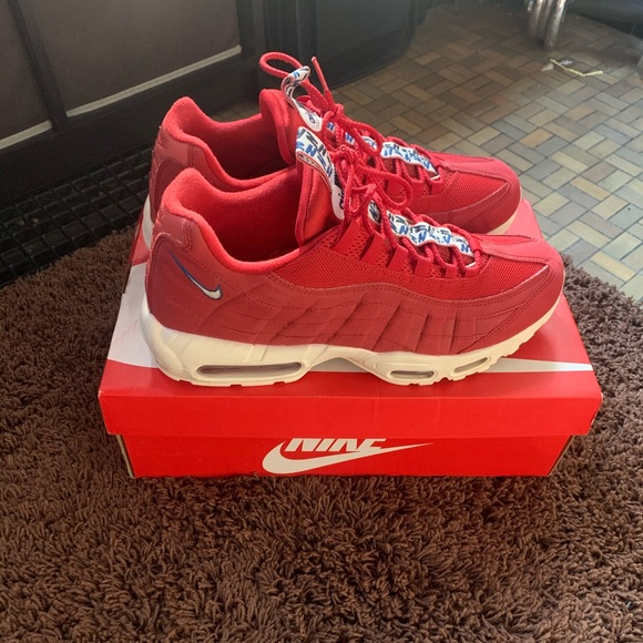 Nike Air Max 95 - Picture 2 of 3